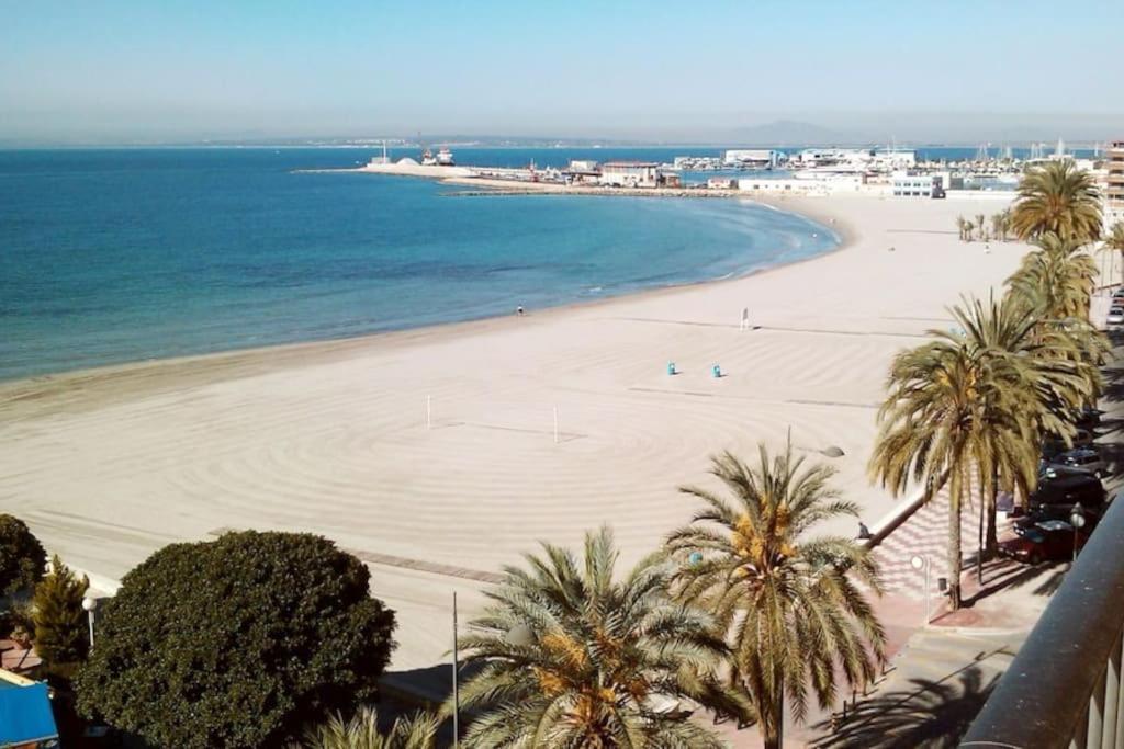 Con Tres Playa Levante *
