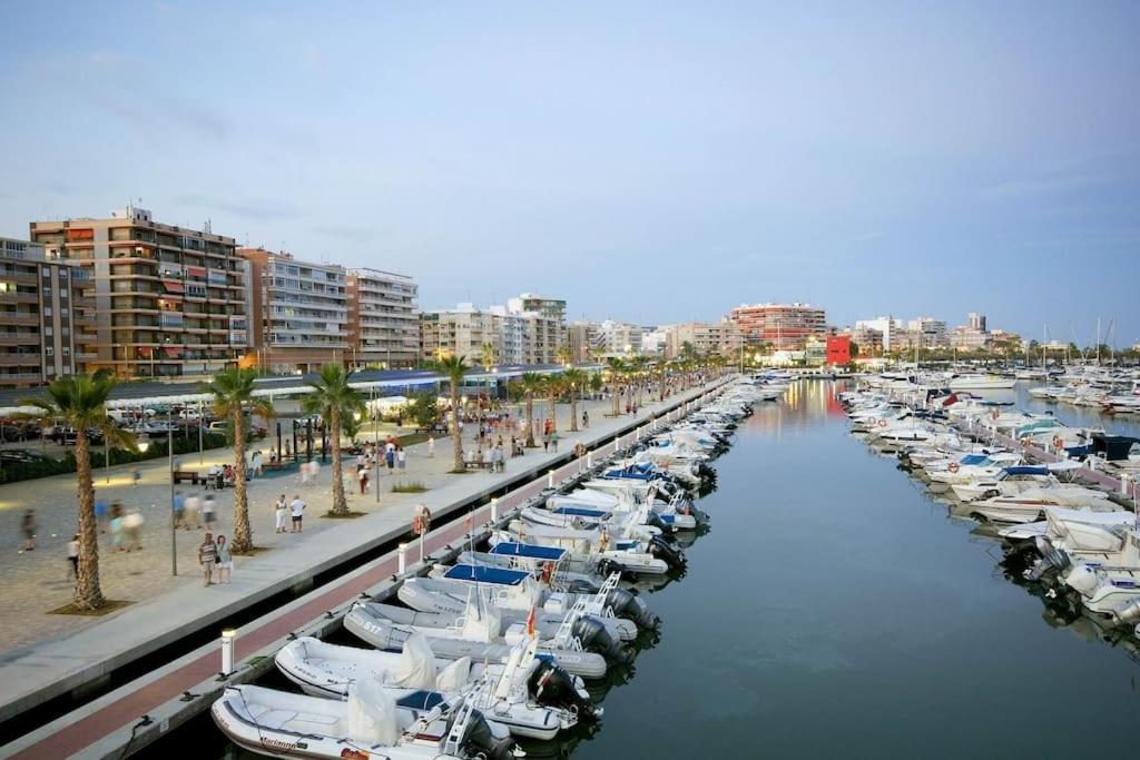 Con Tres Playa Levante Appartement *